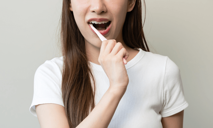 Get Pet Hair Off the Sofa Fast